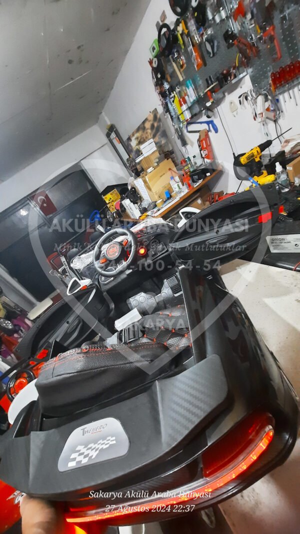 BabyHope 440 Siyah 12 Volt Kumandalı Akülü Araba İkinci El