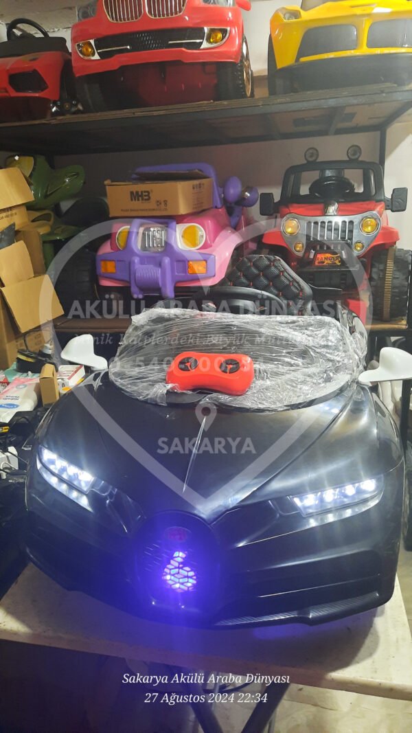 BabyHope 440 Siyah 12 Volt Kumandalı Akülü Araba İkinci El