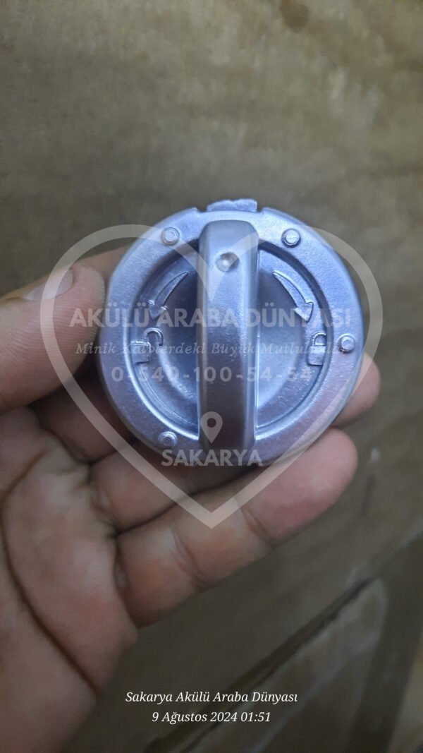 Babyhope 436 X Drive ve Baby2Go Faster 2098 Depo Şarj Yeri Kapağı - Görsel 1