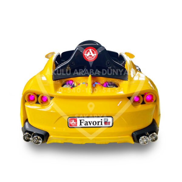 Akar Toys Favori Kumandalı 4X2 12 Volt Lacivert Akülü Araba (95-608) - Görsel 2