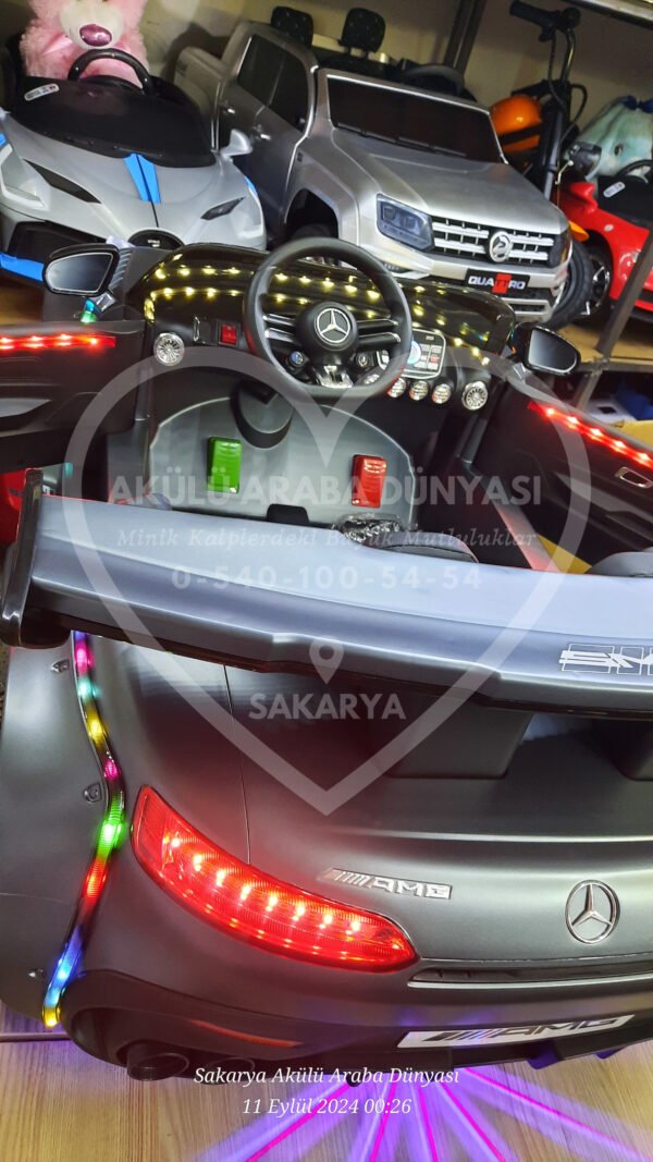 Mercedes AMG 24 Volt Drift Özellikli Akülü Araba