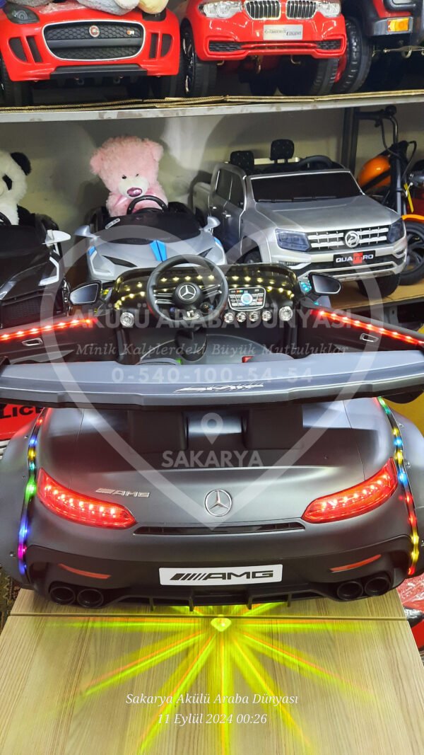 Mercedes AMG 24 Volt Drift Özellikli Akülü Araba