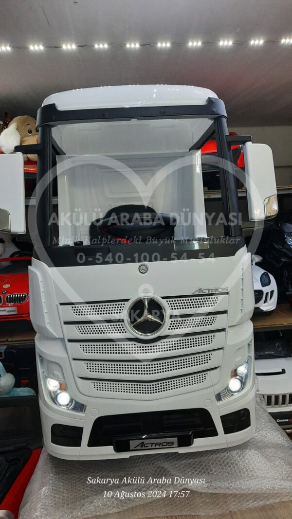 Mercedes Benz Actros Akülü Tır 12 Volt Kumandalı Lisanslı - Görsel 17