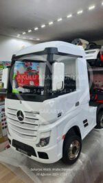 Mercedes Benz Actros Akülü Tır 12 Volt Kumandalı Lisanslı - Görsel 4