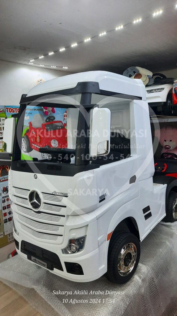 Mercedes Benz Actros Akülü Tır 12 Volt Kumandalı Lisanslı - Görsel 4