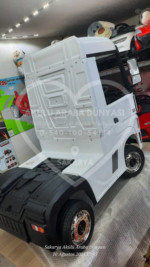 Mercedes Benz Actros Akülü Tır 12 Volt Kumandalı Lisanslı - Görsel 7