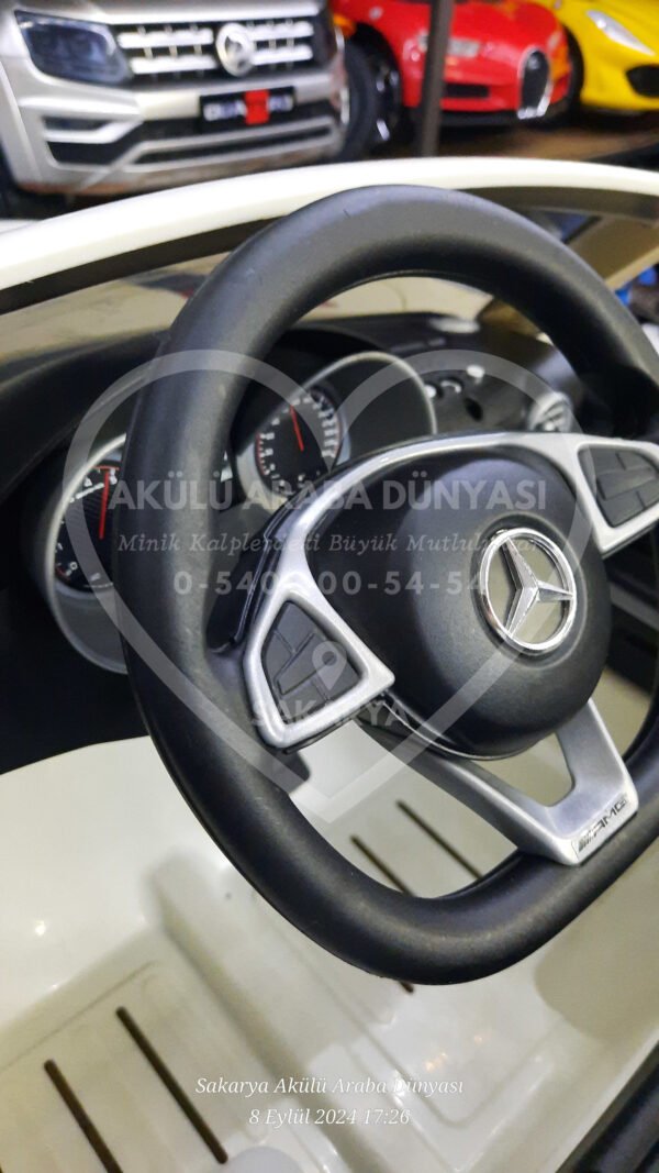 Mercedes-Benz AMG GT-S 12 Volt Akülü Araba 7173