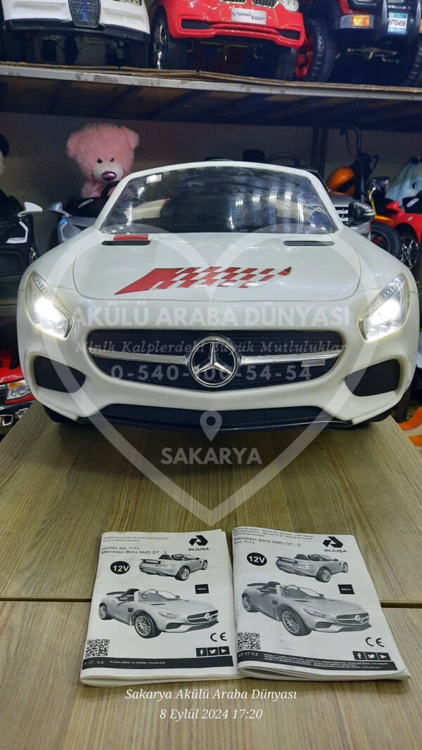 Mercedes-Benz AMG GT-S 12 Volt Akülü Araba 7173