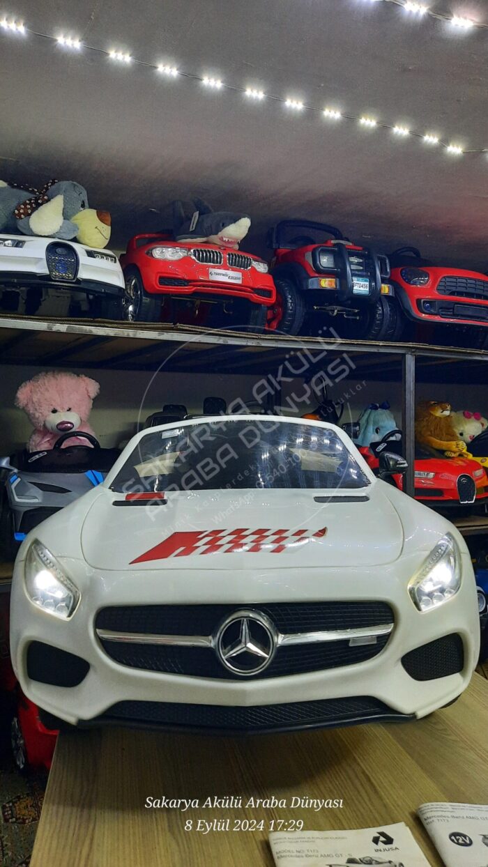 Mercedes-Benz AMG GT-S 12 Volt Akülü Araba 7173 31