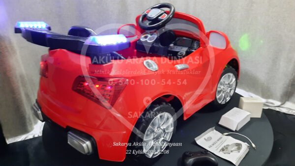 BabyHope 436 E-Drive-5 12 V Akülü Araba Kırmızı