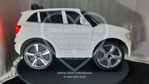 BabyHope 437 Q-SUV 12 Volt Akülü Araba Beyaz