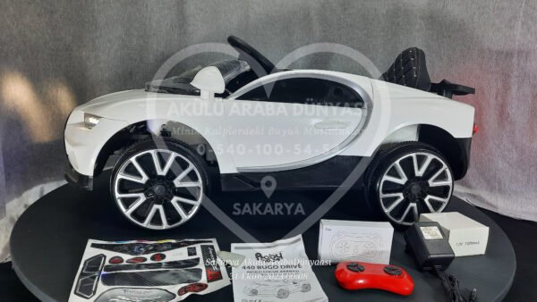 BabyHope Bugo 440 12 Volt Akülü Araba Beyaz - Görsel 2