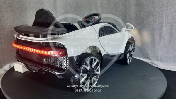 BabyHope Bugo 440 12 Volt Akülü Araba Beyaz - Görsel 5