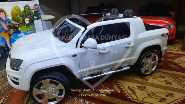 BabyHope 441 Quattro 4×4 Akülü Araba İnci Beyaz