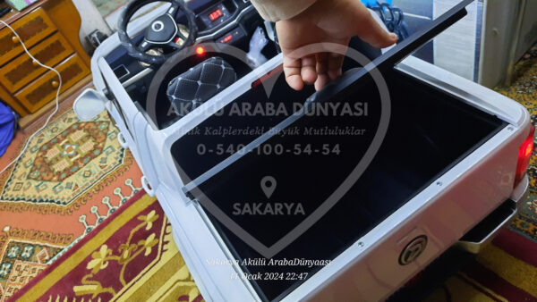 BabyHope 441 Quattro 4×4 Akülü Araba İnci Beyaz