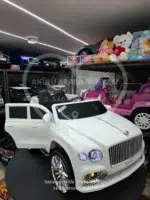 Akülü Araba 12 Volt Uzaktan Kumandalı – Boss GT Beyaz | Bentley Tarzı Tasarım - Görsel 4