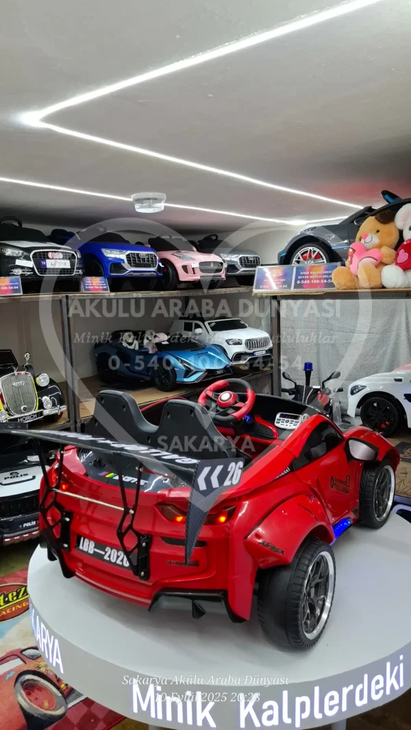 BMW 24 Volt Drift Özellikli Lisanslı Kumandalı Akülü Araba - Görsel 7