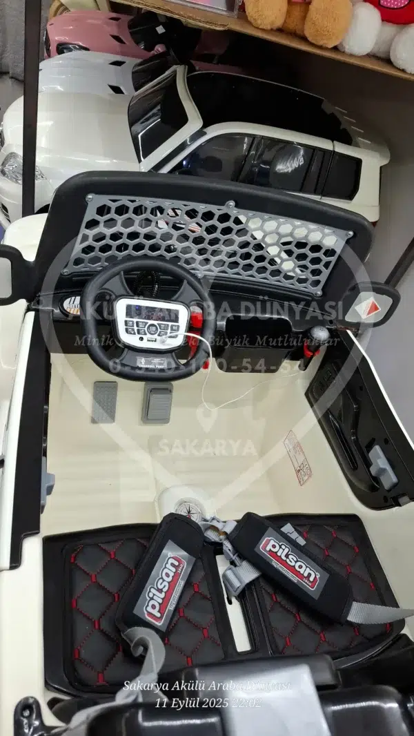 Attack 12V Uzaktan Kumandalı Çift Kişilik Akülü Araba - Görsel 16
