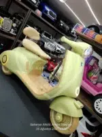 12V Çift Motorlu Vespa Modeli Akülü Scooter – LED Işıklı, EVA Teker, Uzaktan Kumandalı - Görsel 12