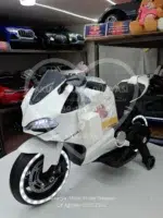 Akülü Yarış Motoru 12V Beyaz – Elden Gazlı, LED Işıklı - Görsel 12