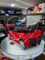 Ferrari LaFerrari Akülü Araba 12V Kumandalı LED Işık Deri Koltuk - Görsel 3