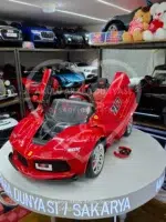 Ferrari LaFerrari Akülü Araba 12V Kumandalı LED Işık Deri Koltuk - Görsel 24