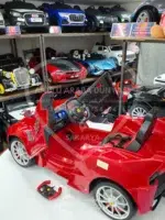 Ferrari LaFerrari Akülü Araba 12V Kumandalı LED Işık Deri Koltuk - Görsel 25