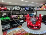 Ferrari LaFerrari Akülü Araba 12V Kumandalı LED Işık Deri Koltuk - Görsel 32