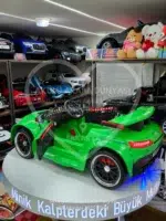 Mercedes AMG Akülü Araba 12V 4x4 – EVA Tekerlek, Uzaktan Kumandalı, Çift Kişilik - Görsel 16