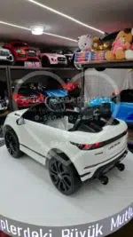 Range Rover Akülü Araba 4×4 Eva Teker Premium Seri Beyaz - Görsel 12