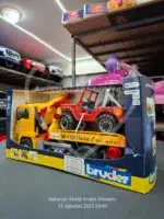 Bruder MAN Araba Çekici ve Jeep (Br02750) - Lisanslı Dev Kurtarma Seti - Görsel 2