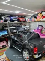 BabyHope 441 Quattro 12V 4x4 Kumandalı Akülü Araba - Metalik Siyah Premium - Görsel 4