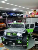 Mercedes Stil XXXL Battal Boy 4x4 Akülü Jip - 12V 12Ah Devasa Güç & Işıklı Şov - Görsel 22
