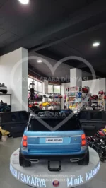 Range Rover 24V Metalik Açık Mavi Mega Boy Tablet Ekranlı Lisanslı Akülü Jip - Montaj Dahil Hazır Teslim! - Görsel 3