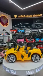 BabyHope 446 RS88 12V Kumandalı Akülü Araba - Çapkın Sarı Lansman Modeli - Görsel 12