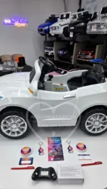 BabyHope 436 E-Drive-5 12 V Uzaktan Kumandalı Spor Akülü Araba - Beyaz - Görsel 17
