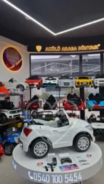 BabyHope 436 E-Drive-5 12 V Uzaktan Kumandalı Spor Akülü Araba - Beyaz - Görsel 15