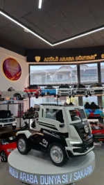 Pilsan Mega Akülü Tır 05-292 (24 Volt 4x2 Kumandalı) Çakar Ledli Çekici Kamyon Beyaz - Görsel 33