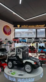 Pilsan Mega Akülü Tır 05-292 (24 Volt 4x2 Kumandalı) Çakar Ledli Çekici Kamyon Beyaz - Görsel 38