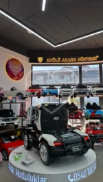 Pilsan Mega Akülü Tır 05-292 (24 Volt 4x2 Kumandalı) Çakar Ledli Çekici Kamyon Beyaz - Görsel 49
